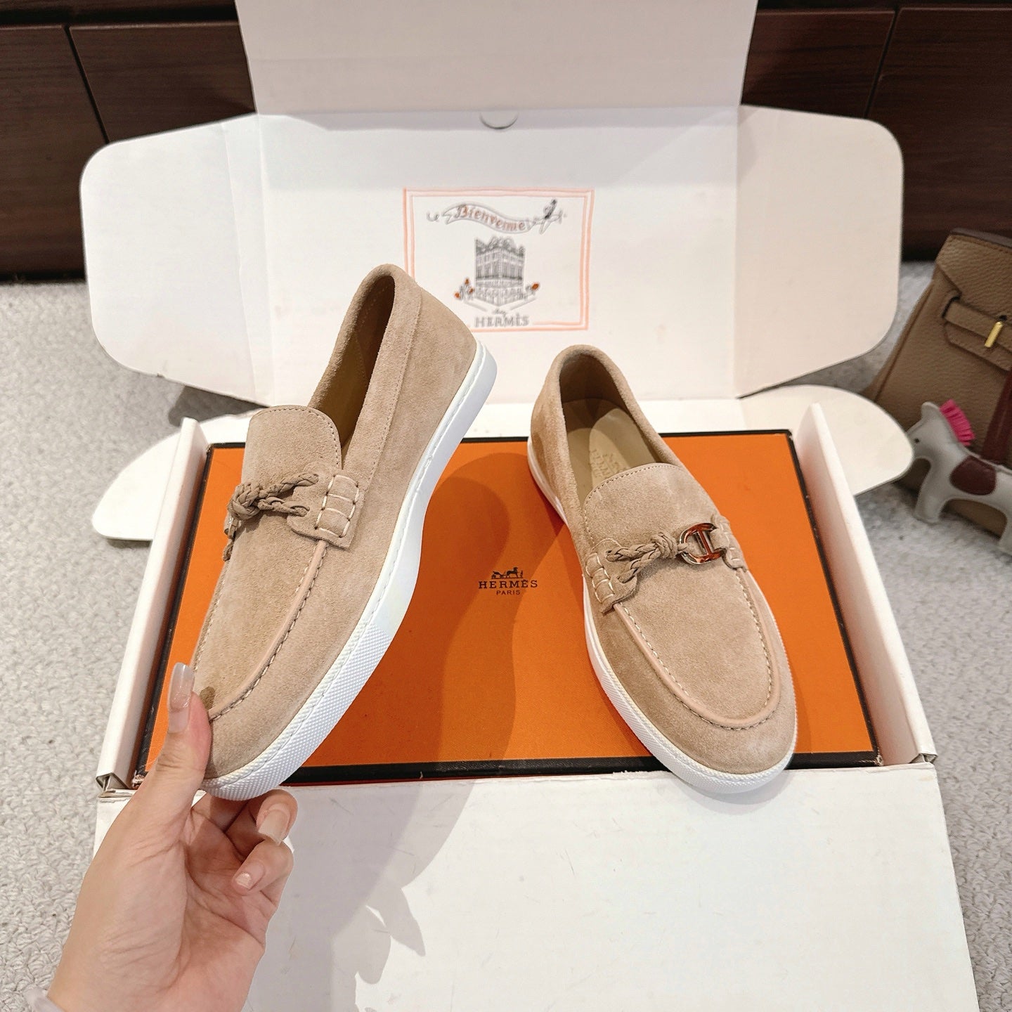 Luxury Shoes Hermes Unisex
