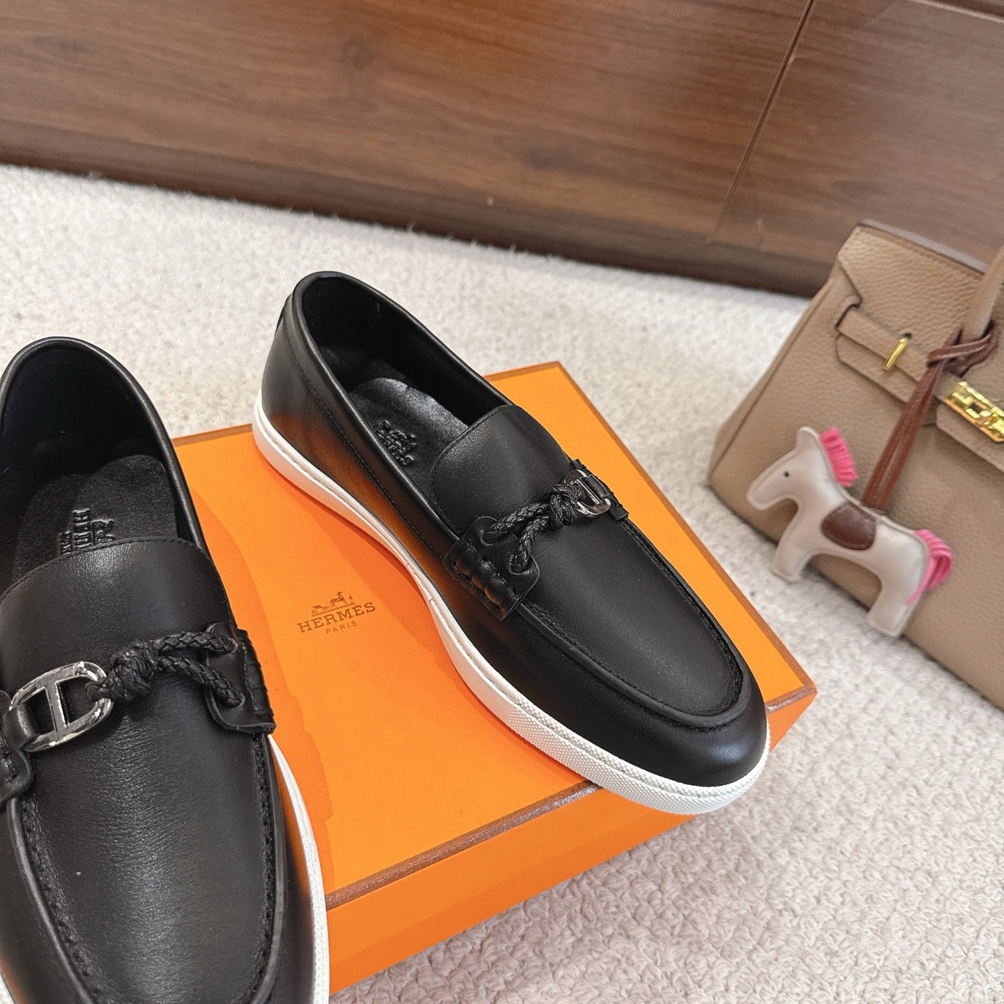 Luxury Shoes Hermes Unisex