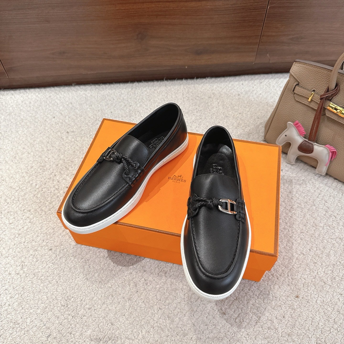 Luxury Shoes Hermes Unisex