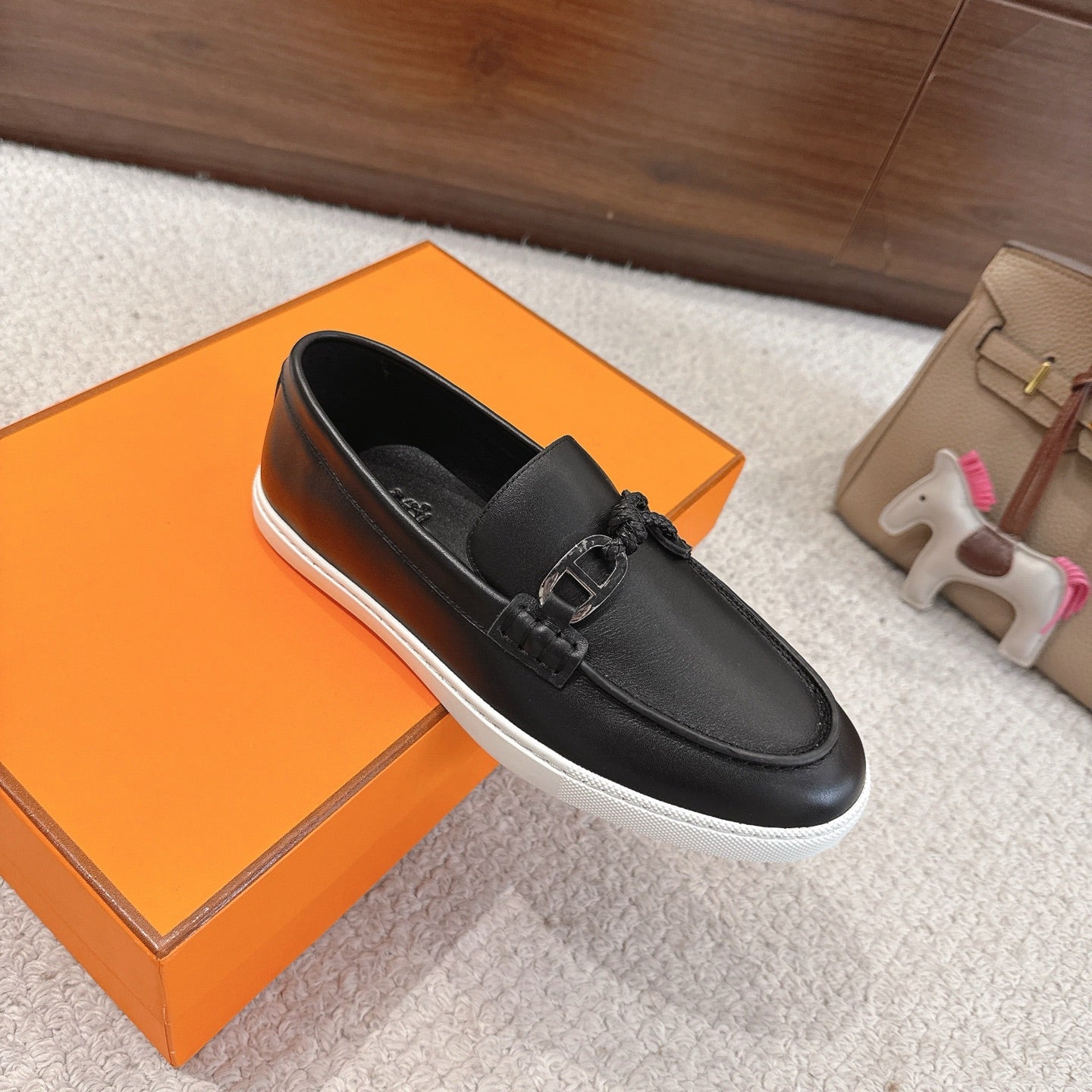 Luxury Shoes Hermes Unisex