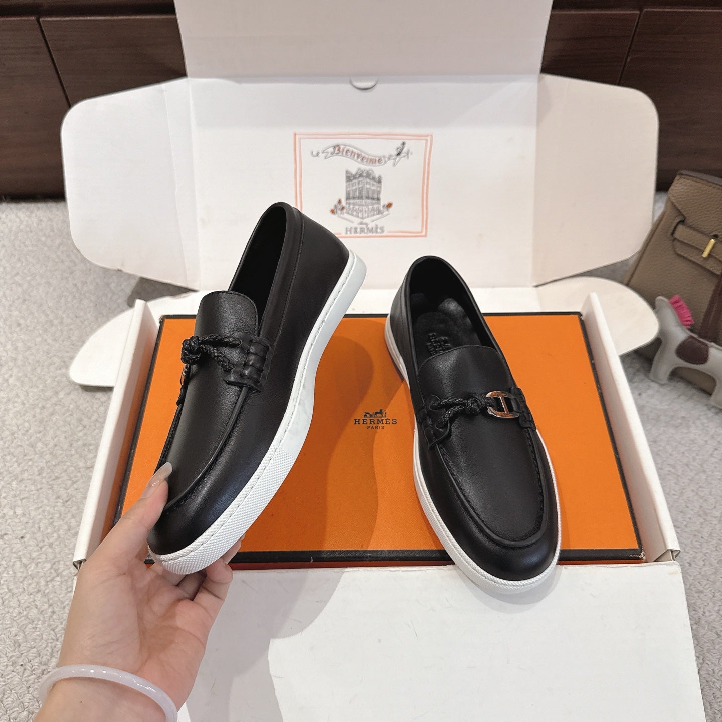 Luxury Shoes Hermes Unisex