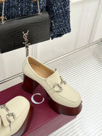 Cream Gucci loafer with metal horsebit bar and dark red chunky heel