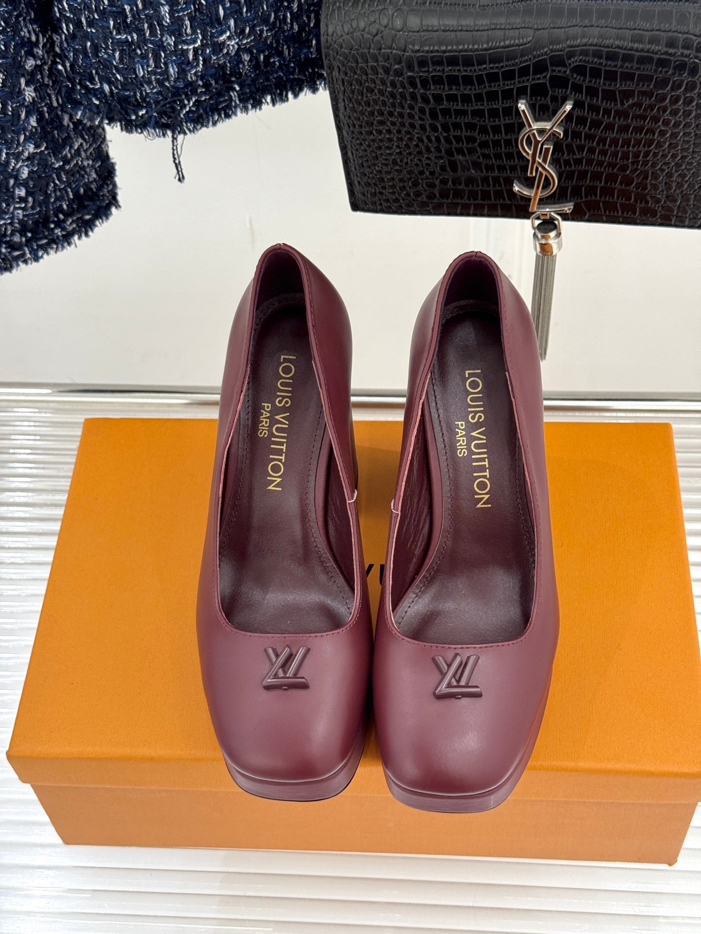 Louis Vuitton ladies platform heels, mauve leather pumps with LV monogram on toe