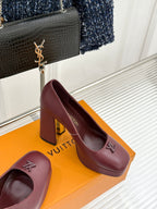 Louis Vuitton ladies platform heel shoes, mauve leather with gold-tone squared heel