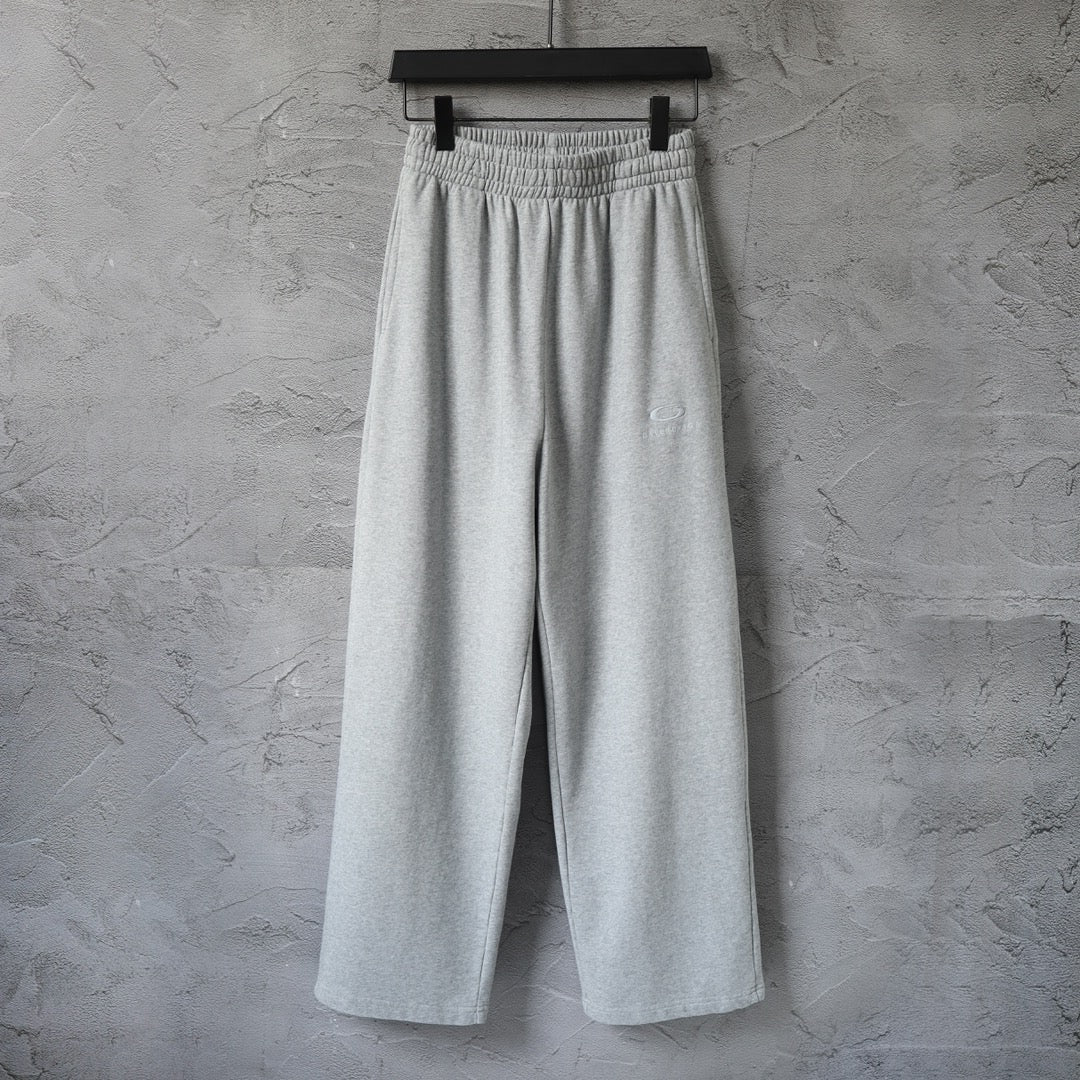 Clothes Balenciaga pants