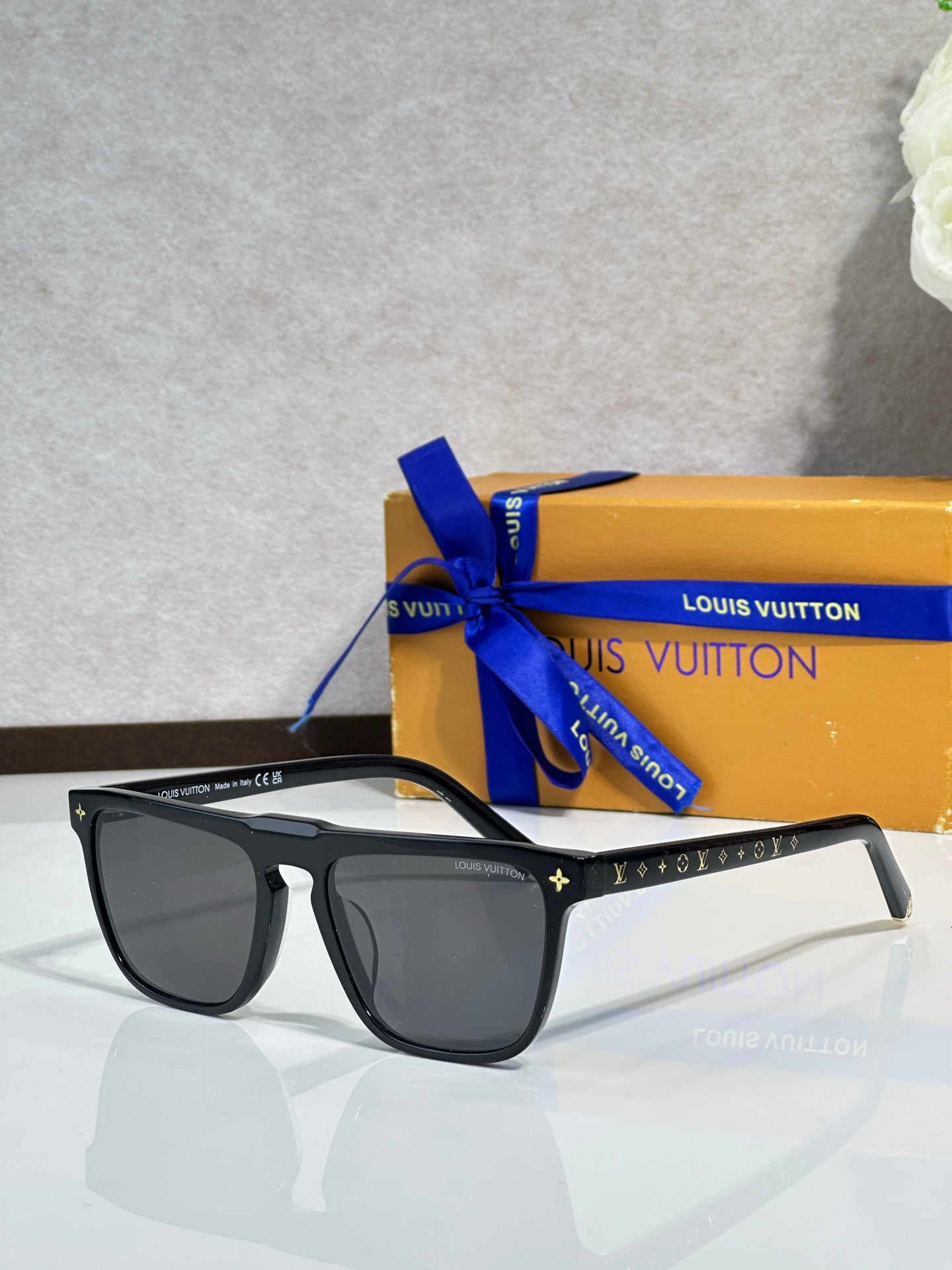 Louis Vuitton Glasses
