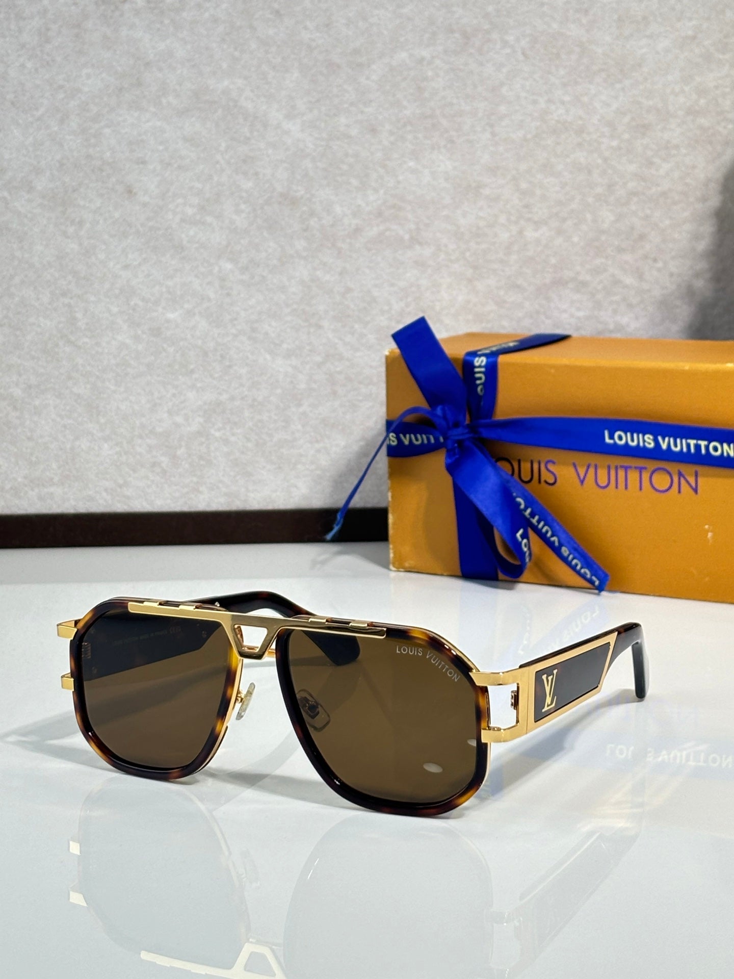 Louis Vuitton Glasses