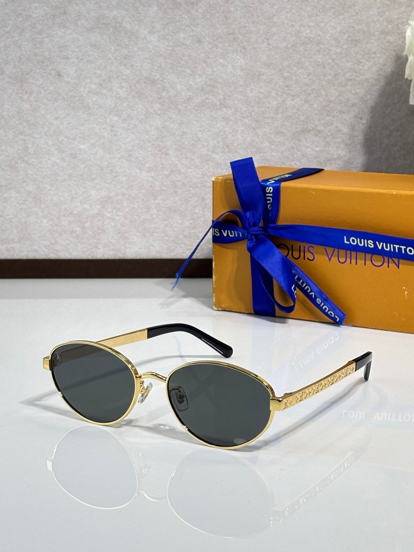 Louis Vuitton Glasses
