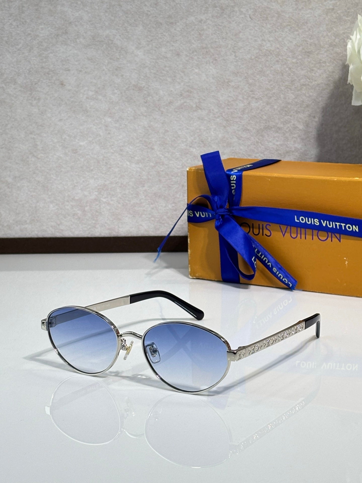 Louis Vuitton Glasses