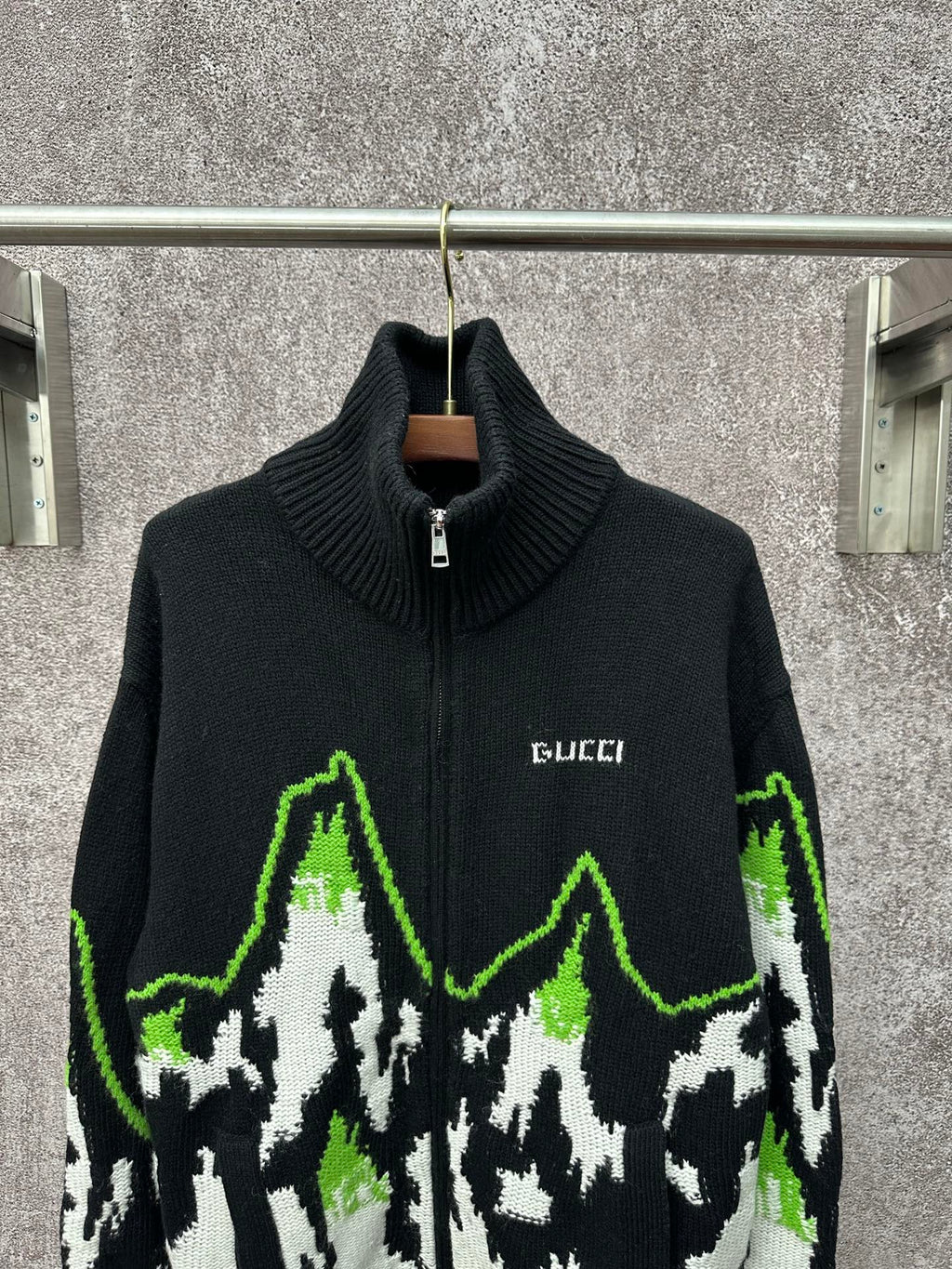 Gucci black half-zip knit sweater with ribbed turtleneck and white-green graphic mountains