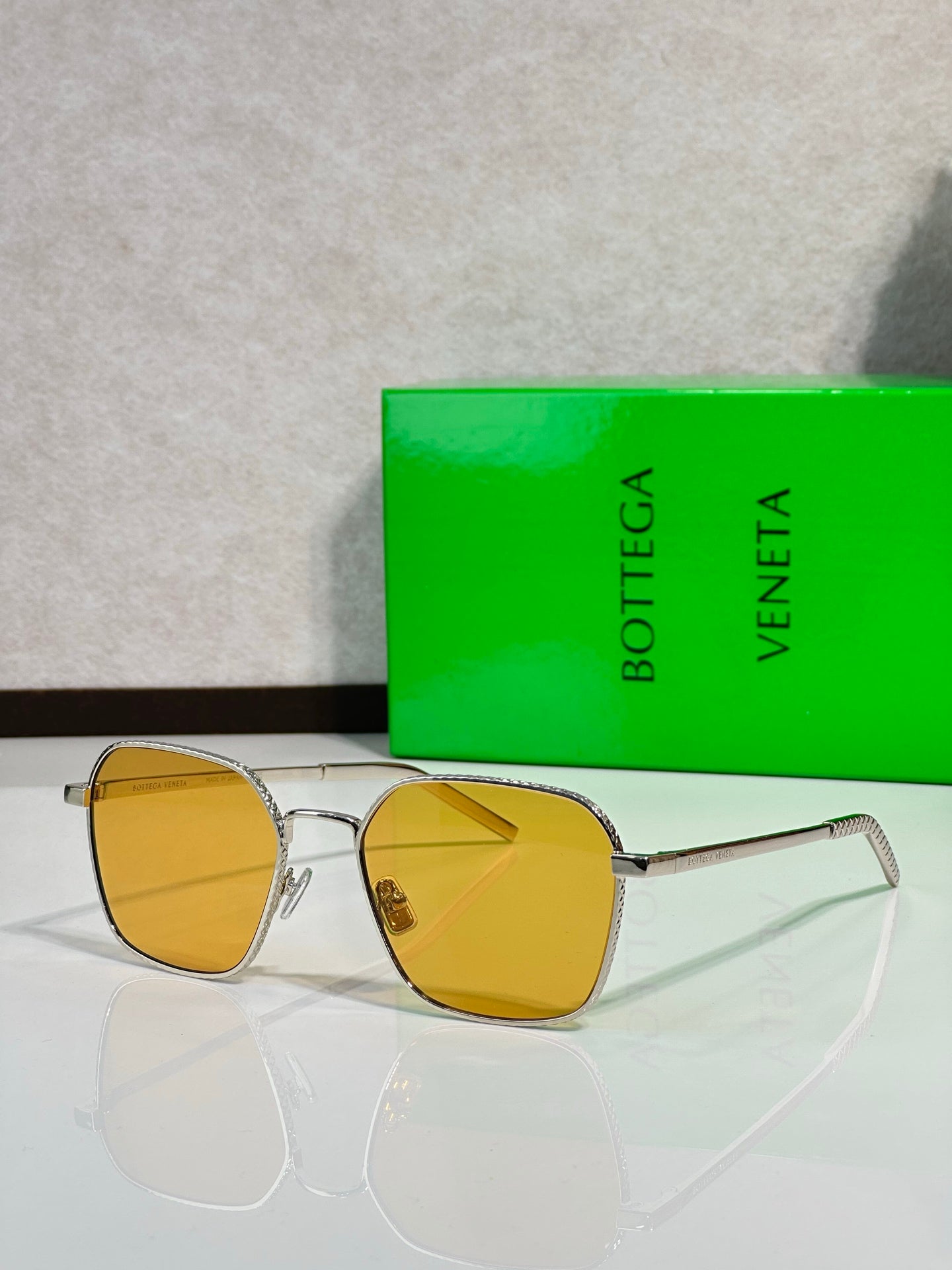 Bottega Veneta Glasses