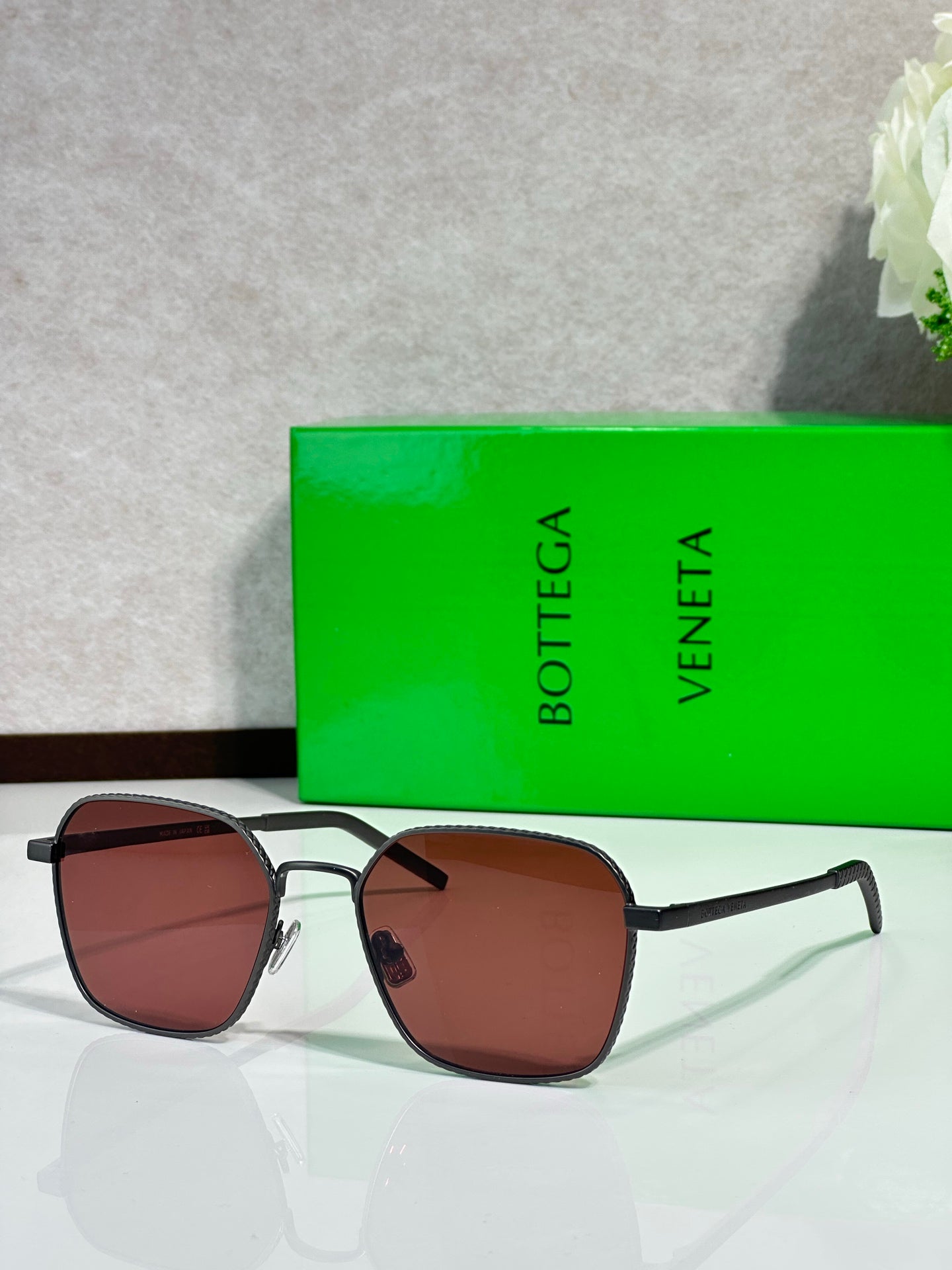 Bottega Veneta Glasses