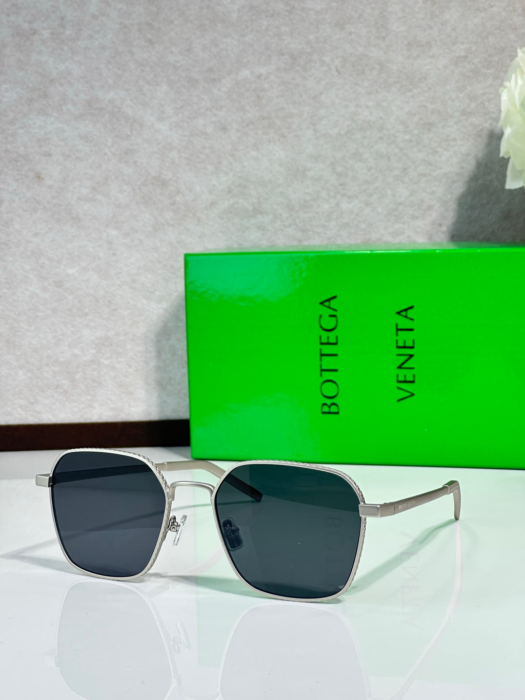 Bottega Veneta Glasses