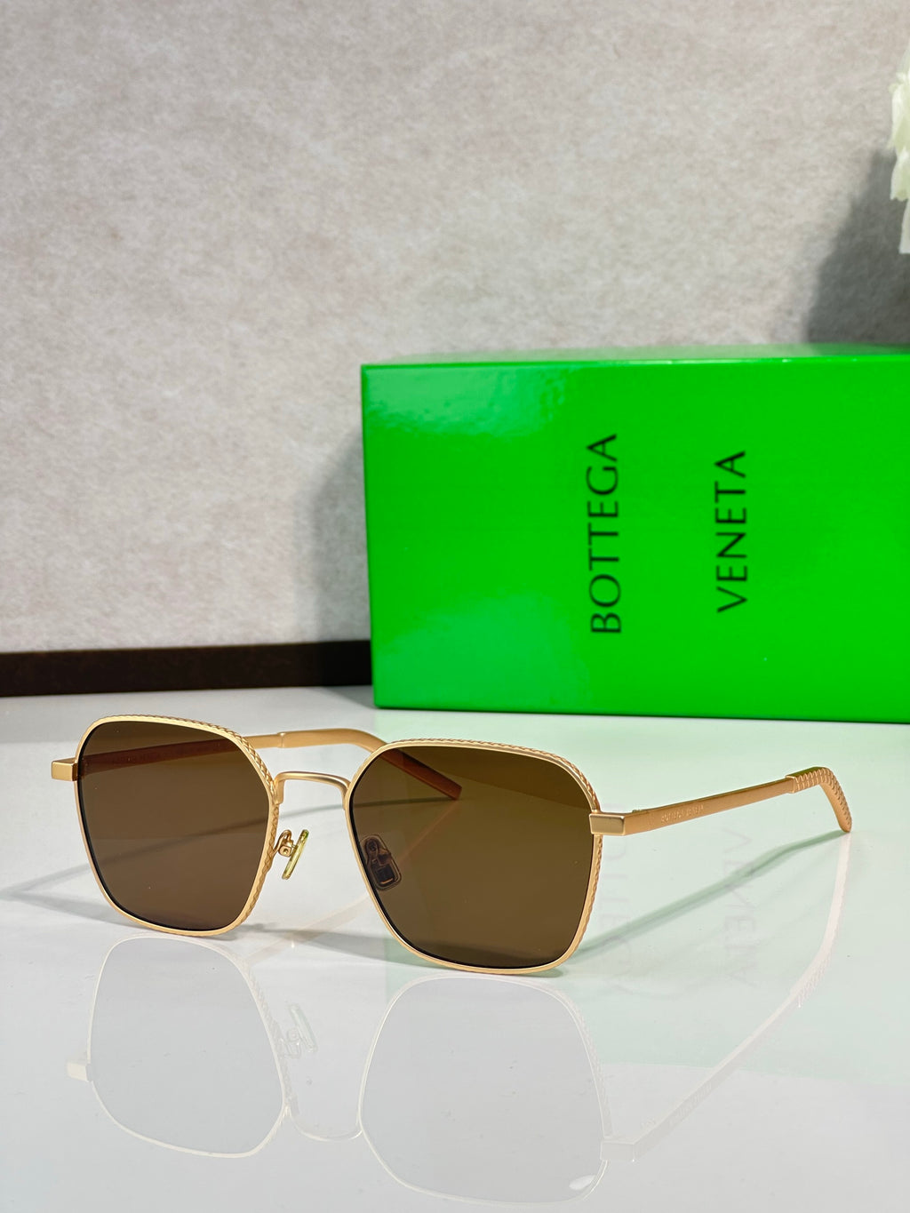 Bottega Veneta Glasses