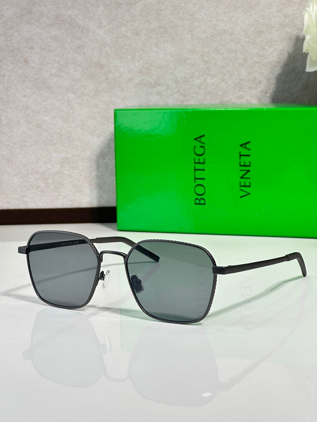 Bottega Veneta Glasses