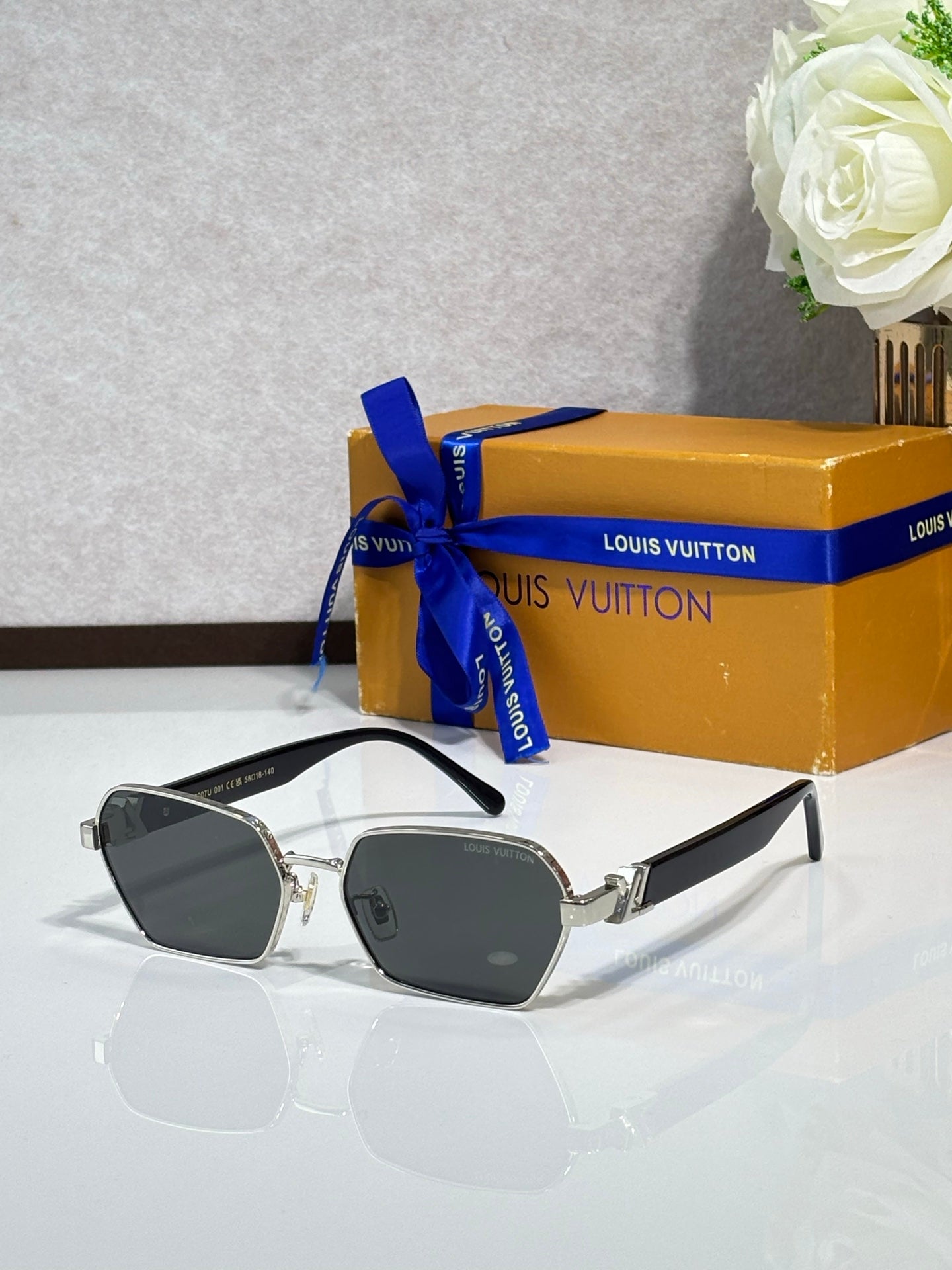 Louis Vuitton Glasses