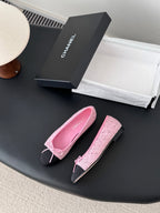 Chanel ladies pink and black ballet flats with ribbon bow front