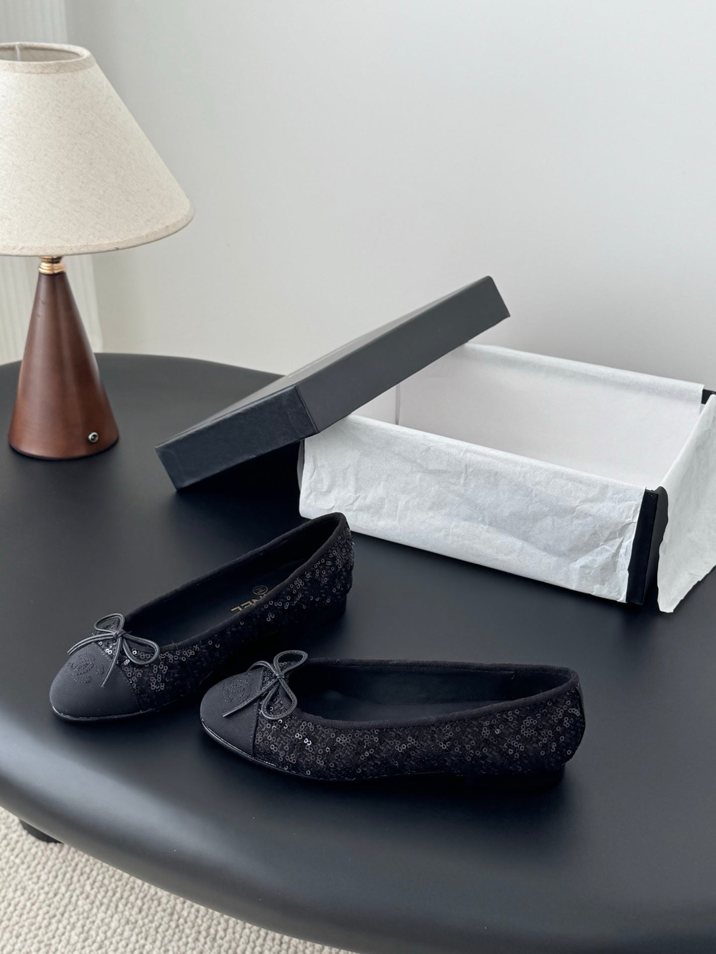 Chanel ladies dark glitter ballet flats with bow ties, round toe and flat sole