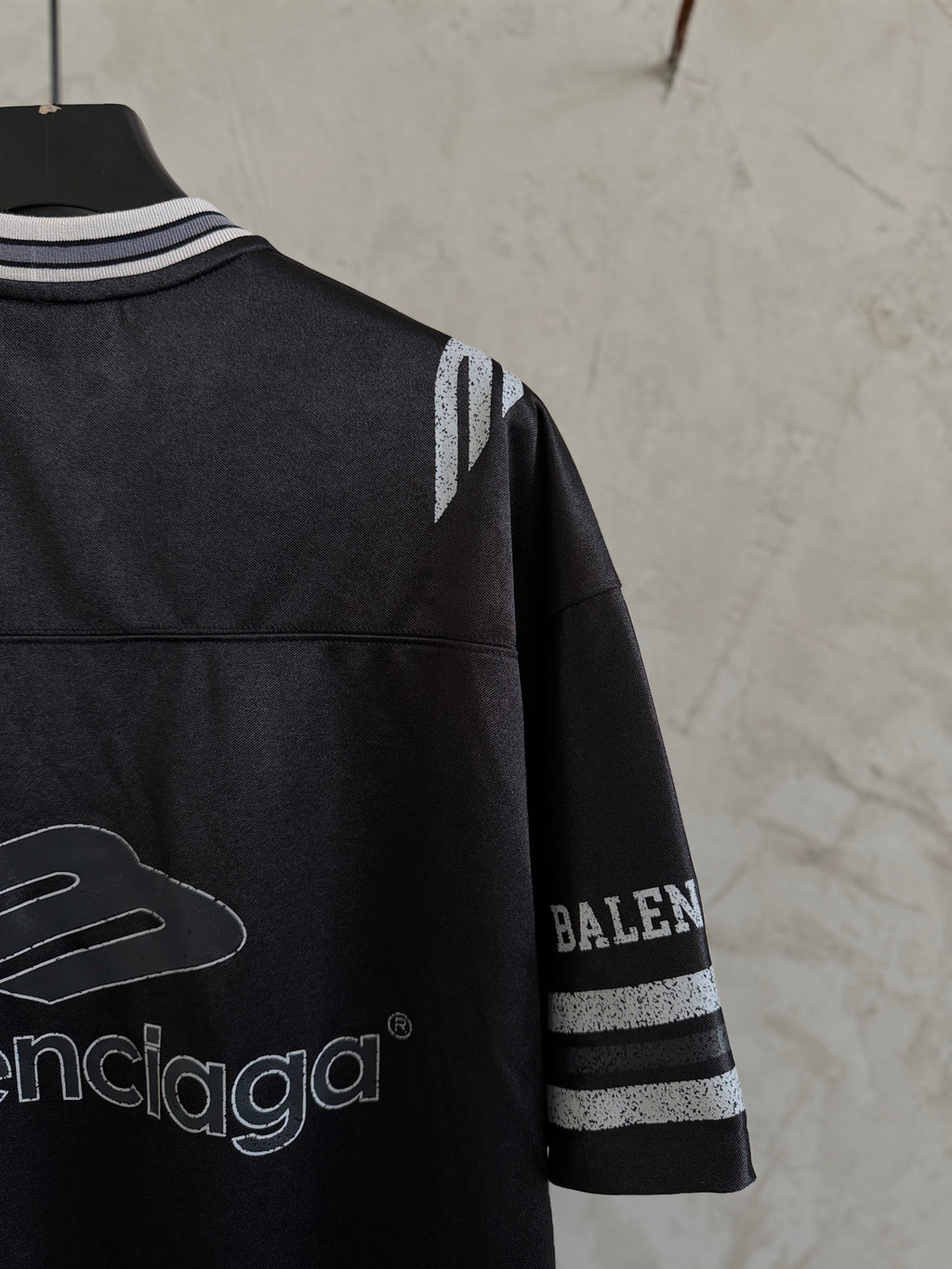 Balenciaga black polo shirt back with graphic print and striped sleeve band