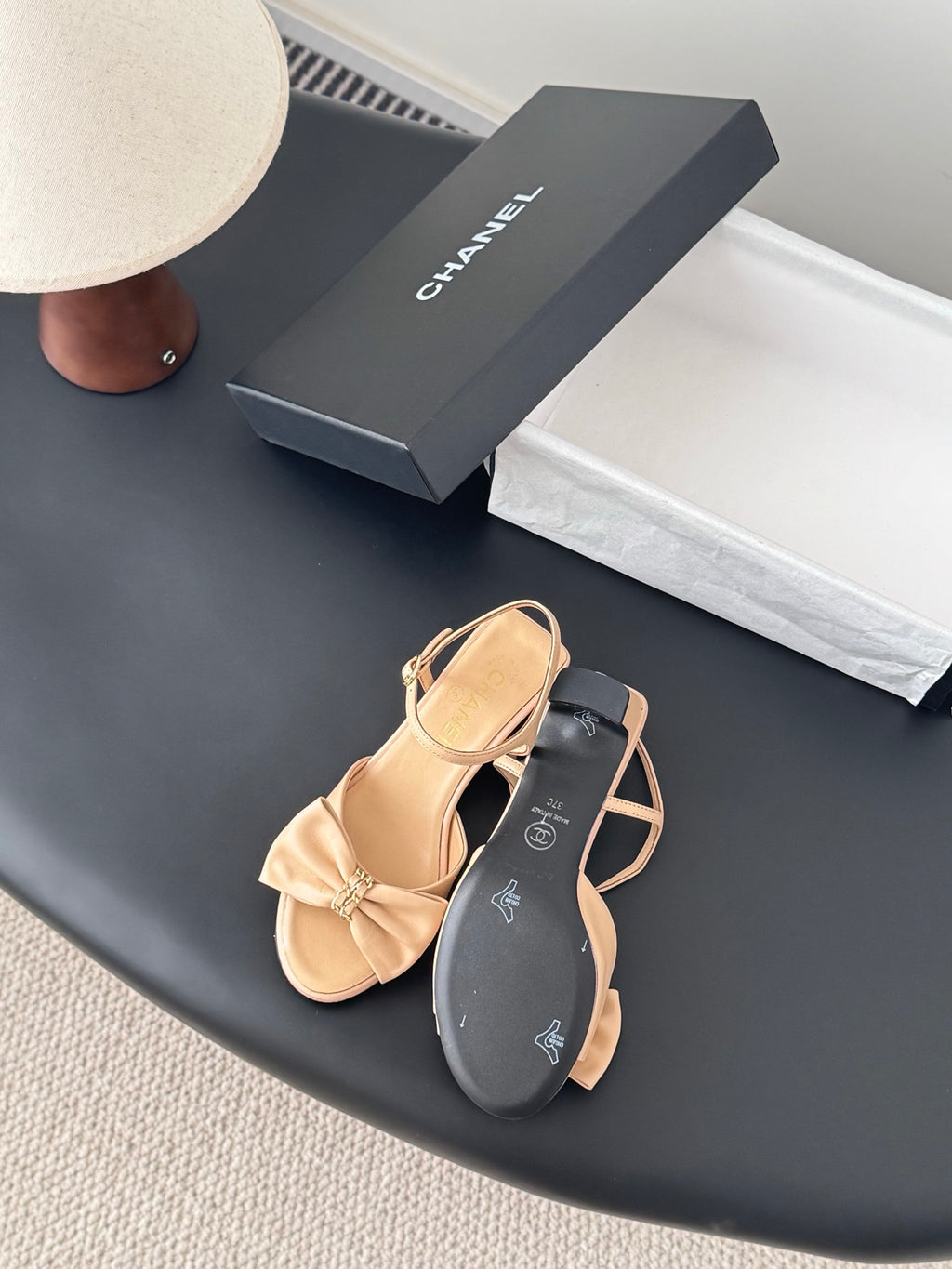 Beige slingback sandals with bow at toe and square block heel