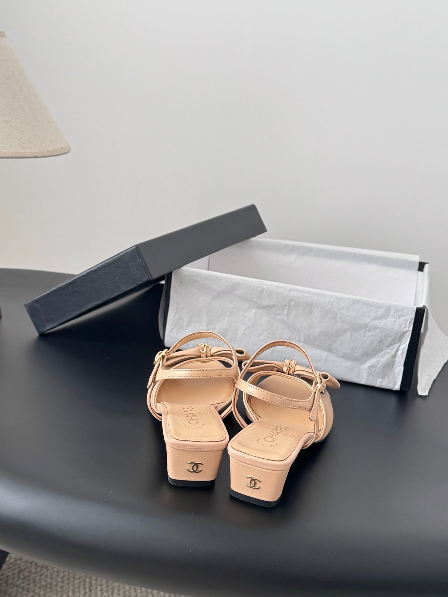 Beige bow sandals with ankle strap and low block heel