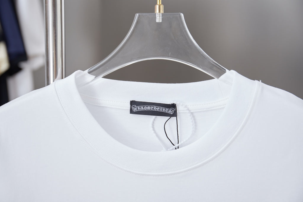 White T-shirt neckline with inner brand tag and short sleeves