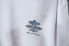 Chrome short T-shirt, white with small blue fleur-de-lis logo detail