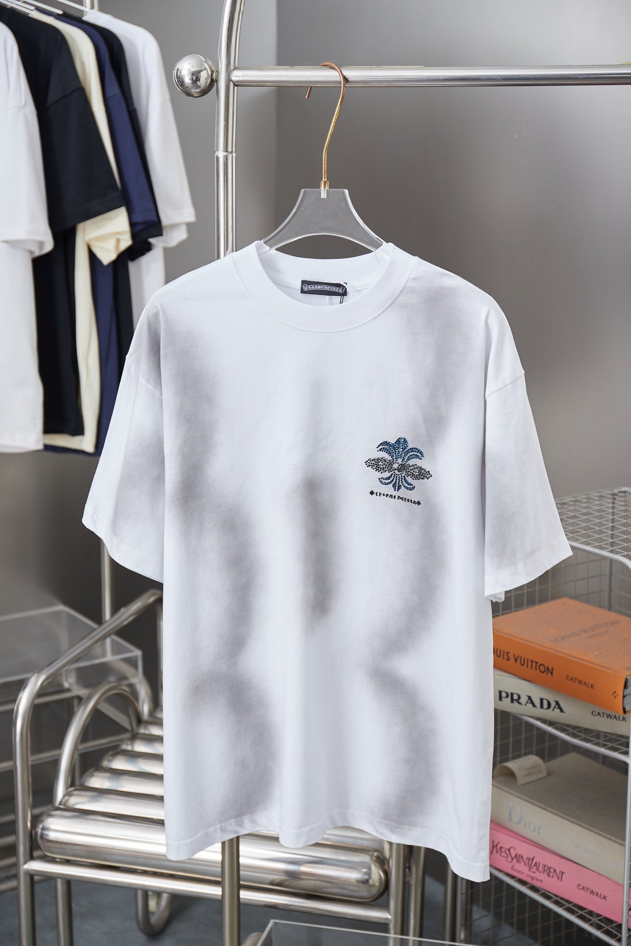 Chrome short T-shirt, white with small blue crest logo on chest
