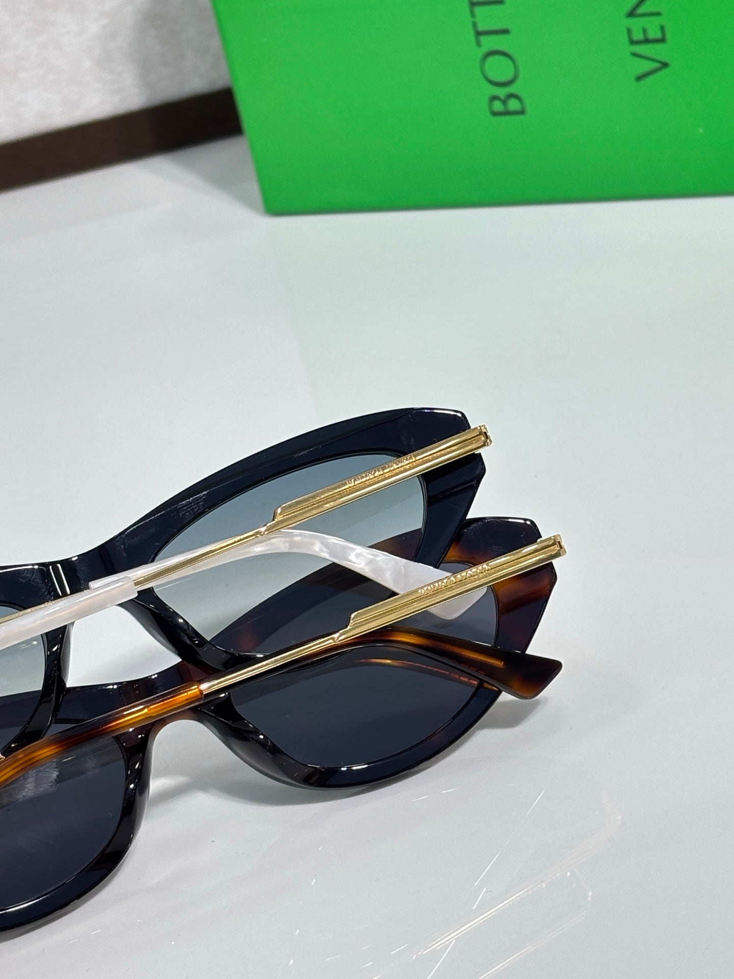 Bottega Veneta Glasses