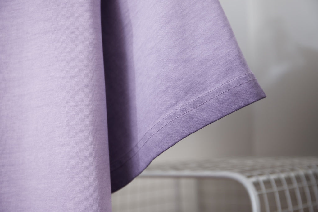 Lavender T-shirt with short sleeves and straight hem