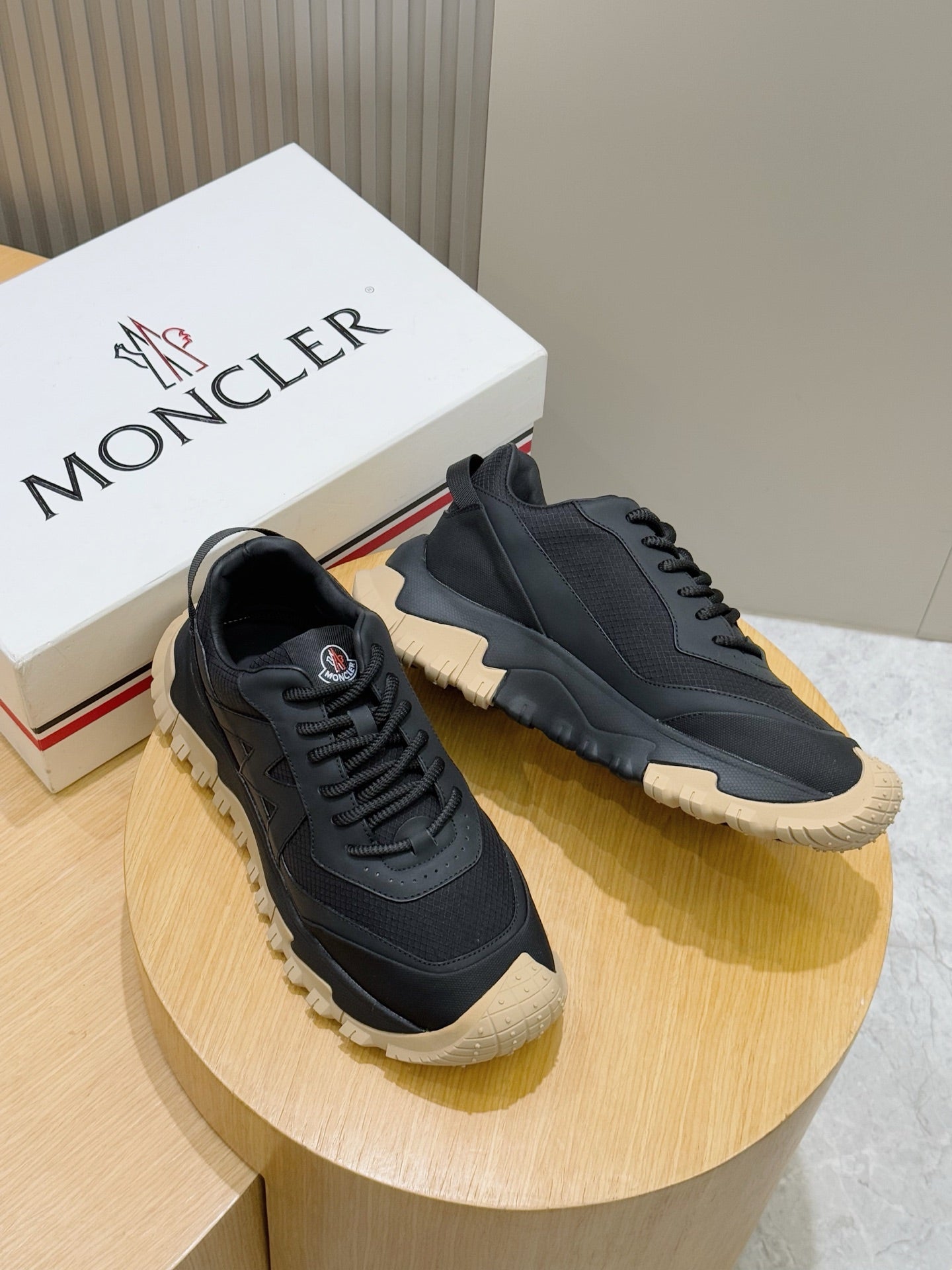 Luxury Shoes Moncler