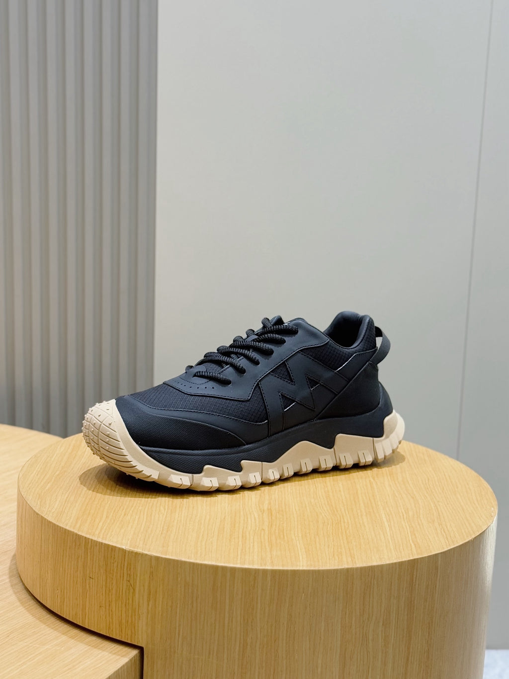 Luxury Shoes Moncler