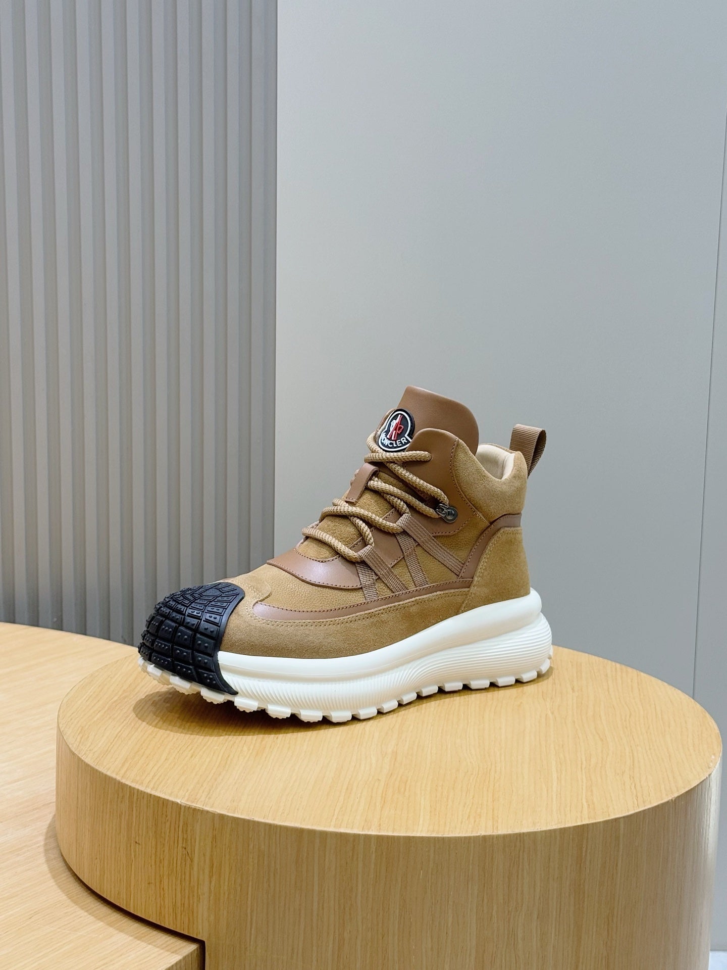 Luxury Shoes Moncler