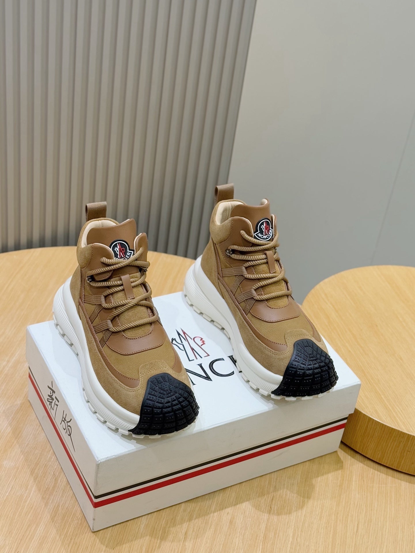 Luxury Shoes Moncler