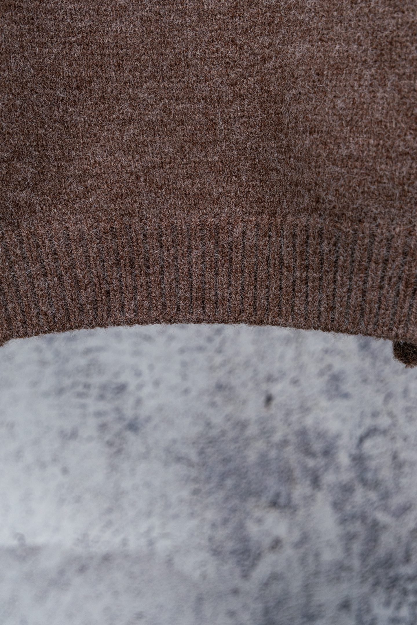 Brown ribbed knit hem band for a sweater