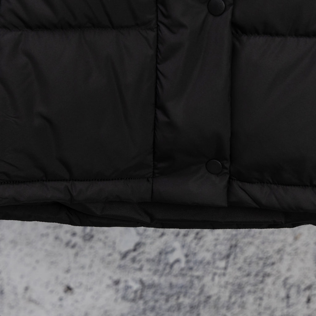 Ralph Lauren black puffer jacket interior placket with buttoned closure