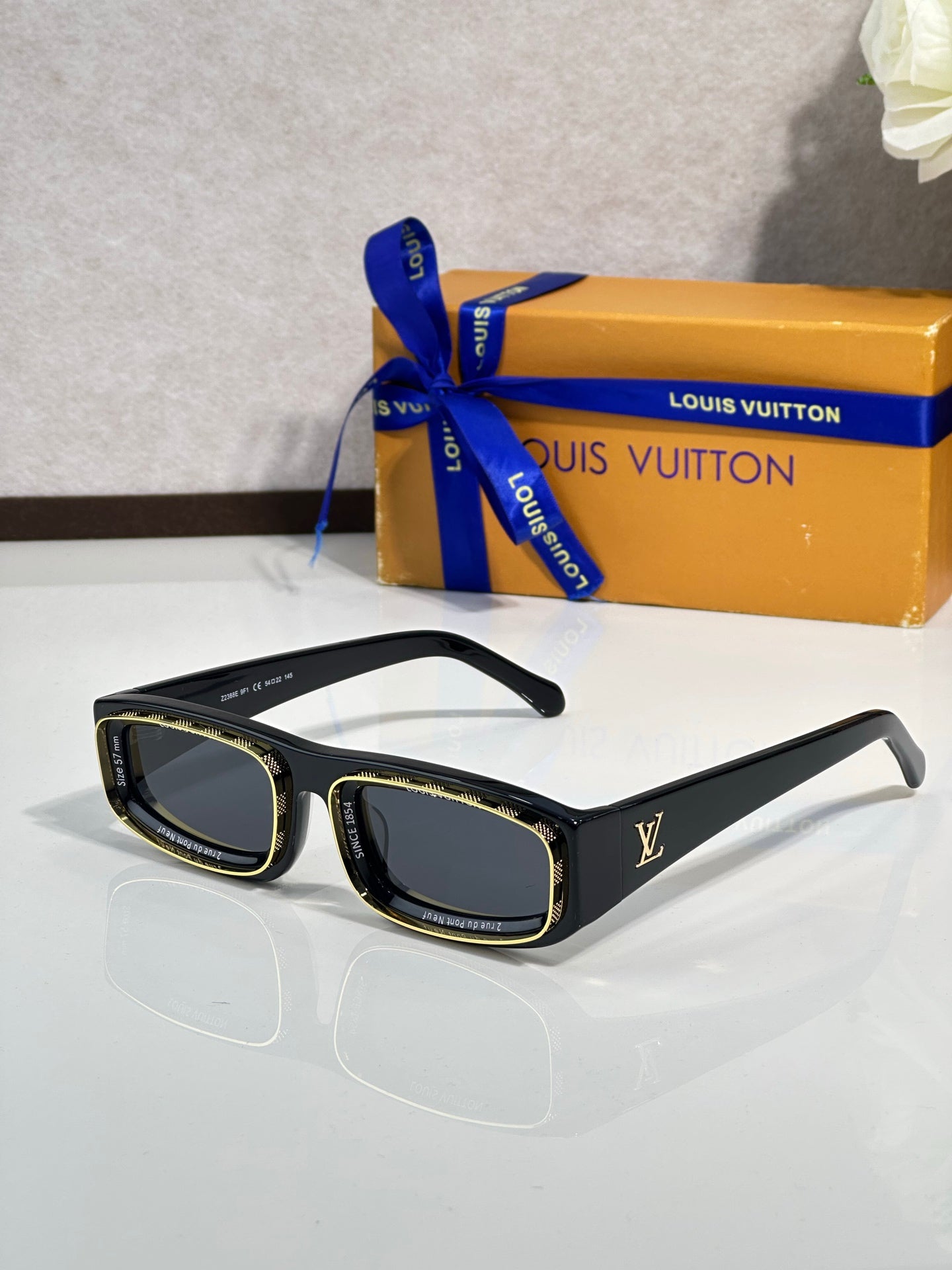 Louis Vuitton Glasses