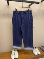 Gucci pants in navy blue, mid-length with button closure and side pockets