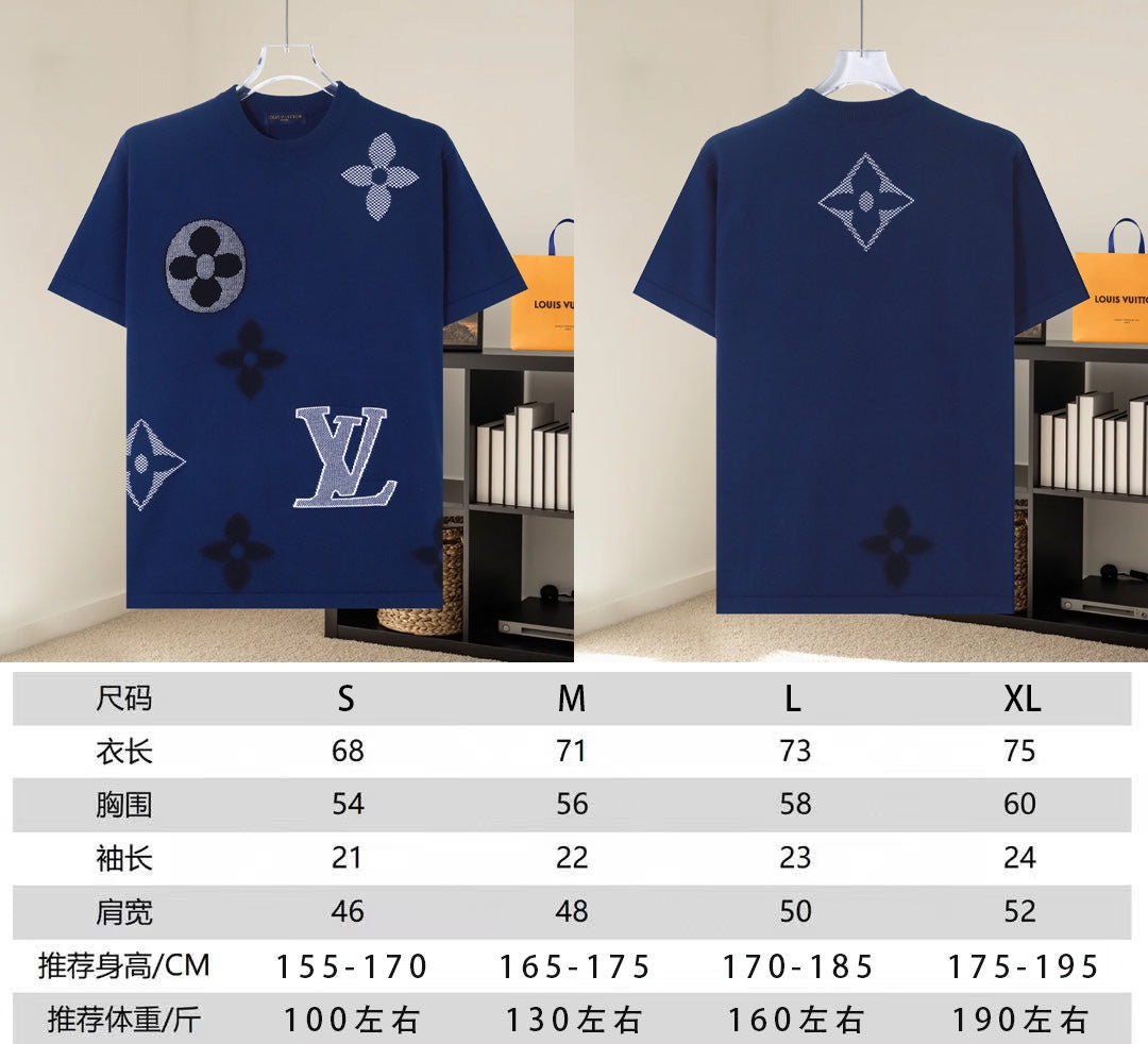 Louis Vuitton short-sleeve T-shirt set: front and back views in navy blue