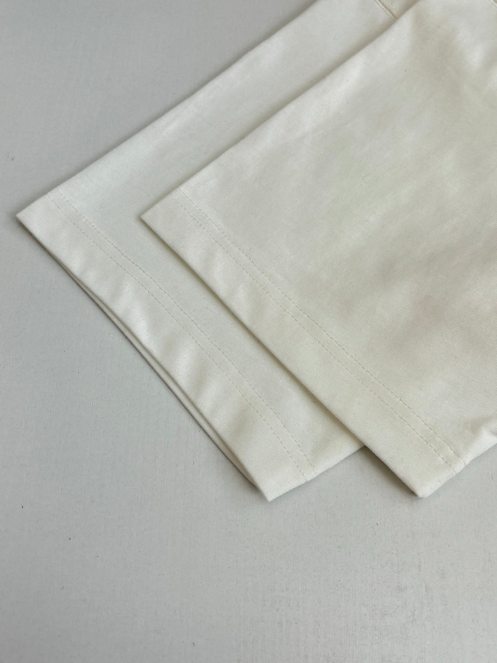 Burberry white T-shirt folded with straight hem and sleeve openings