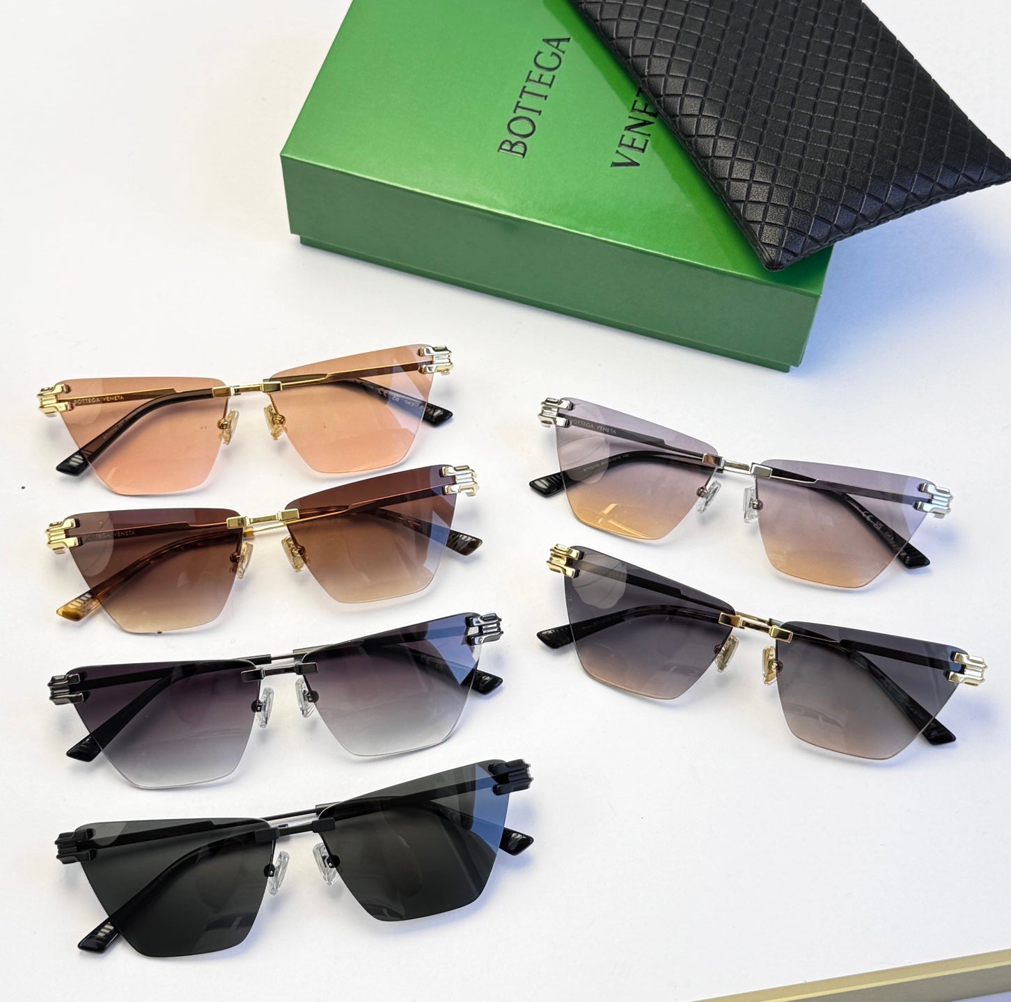Bottega Veneta sunglasses assortment with multiple frames and gradient lenses