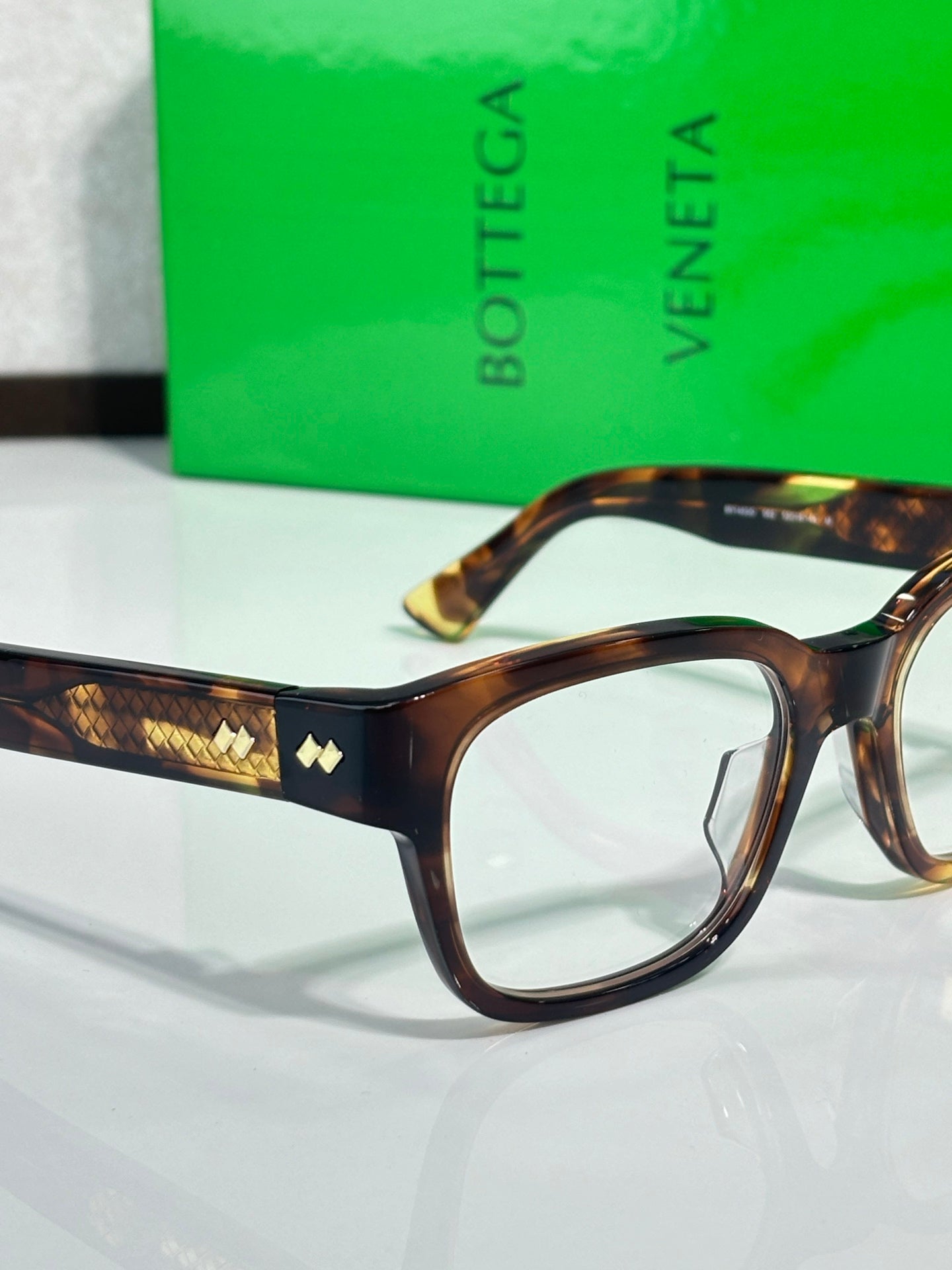 Bottega Veneta Glasses
