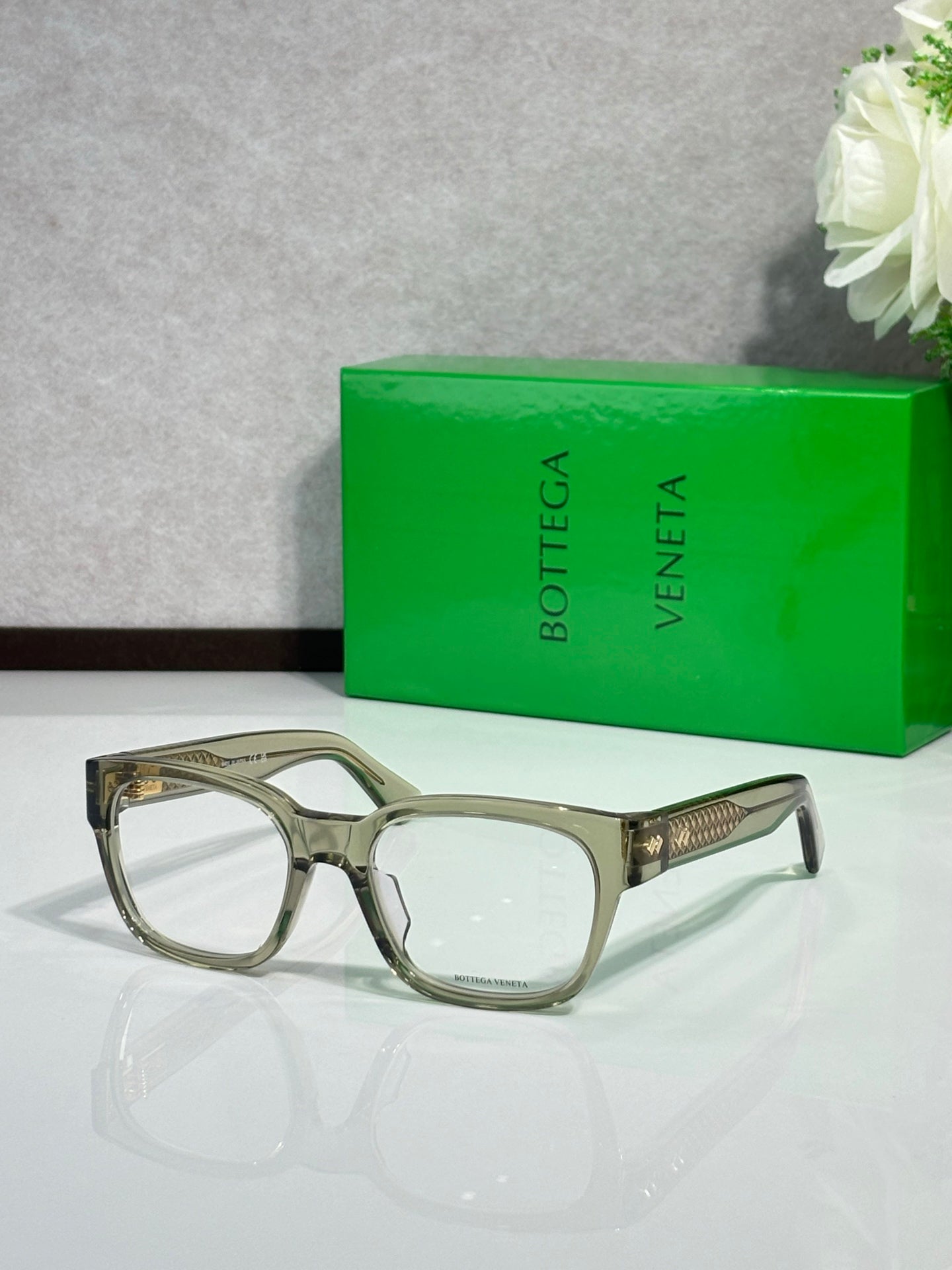 Bottega Veneta Glasses