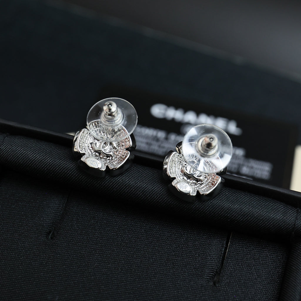Chanel floral stud earrings with pearl, silver-tone filigree flower, round posts