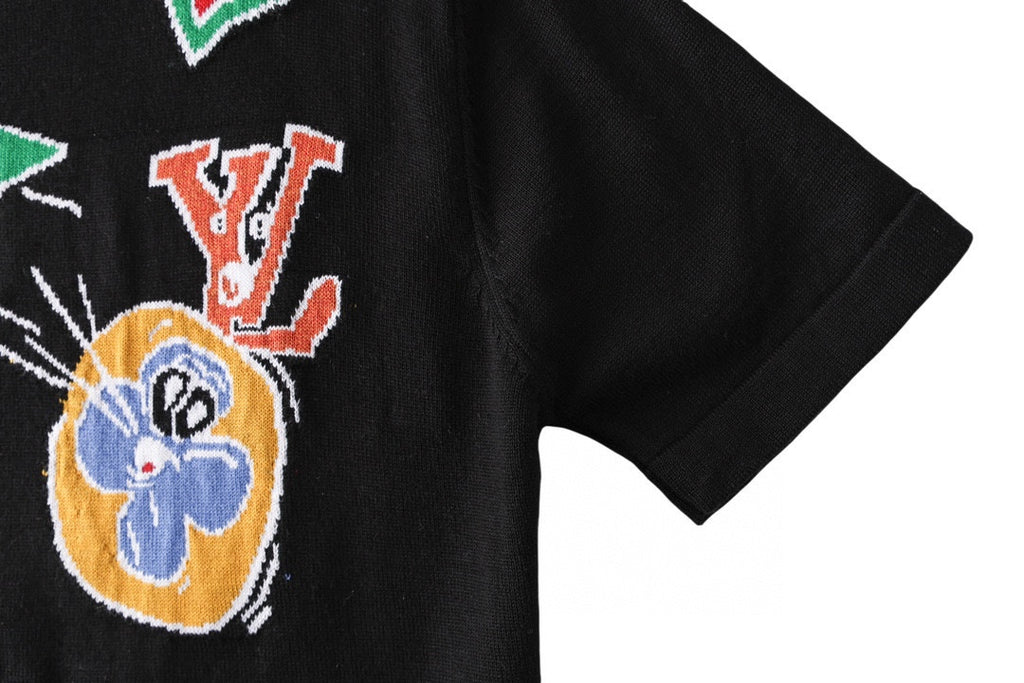 Black T-shirt sleeve with multicolor embroidered paper-plane crest