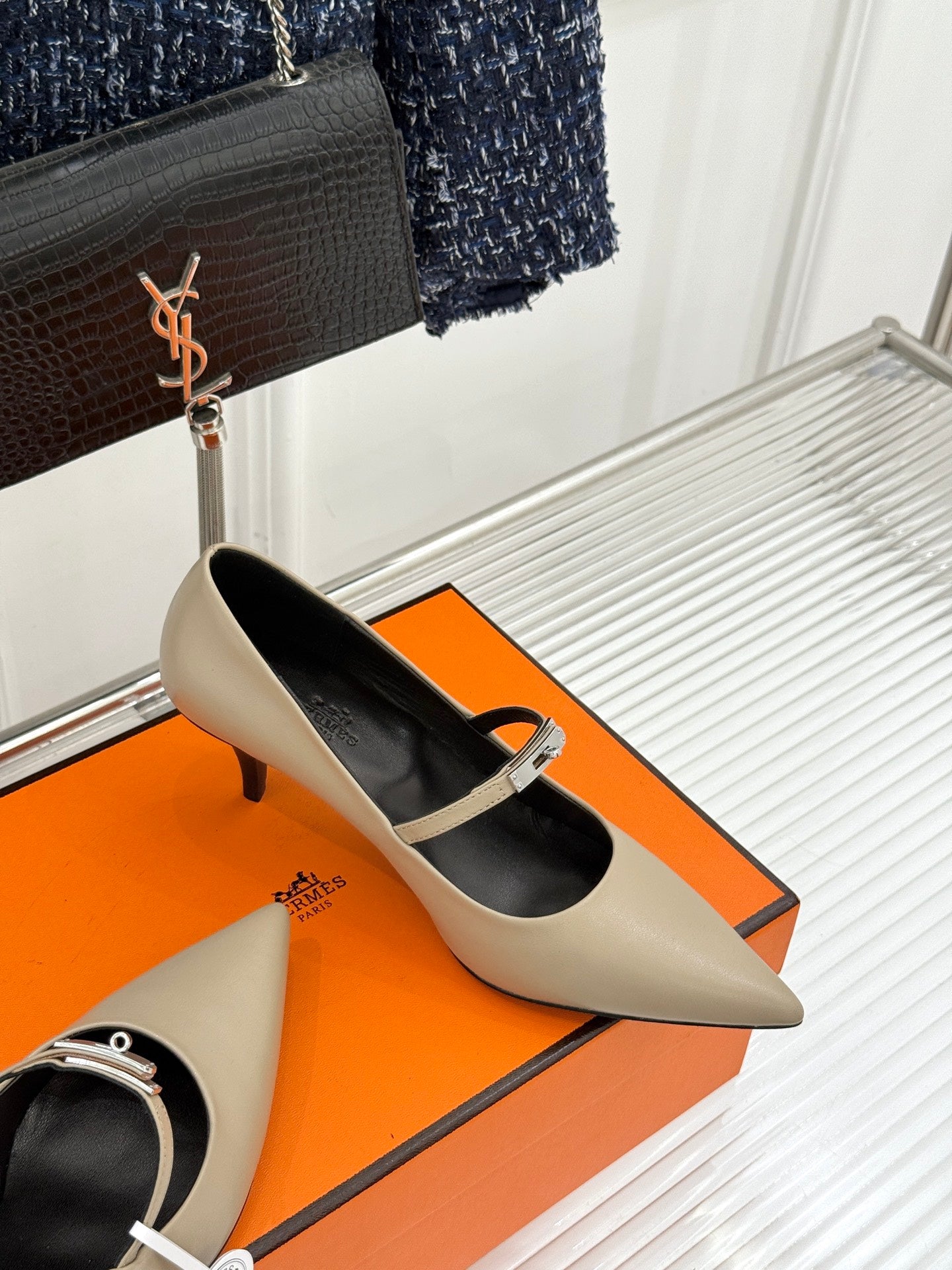 Luxury Shoes Hermes Ladies