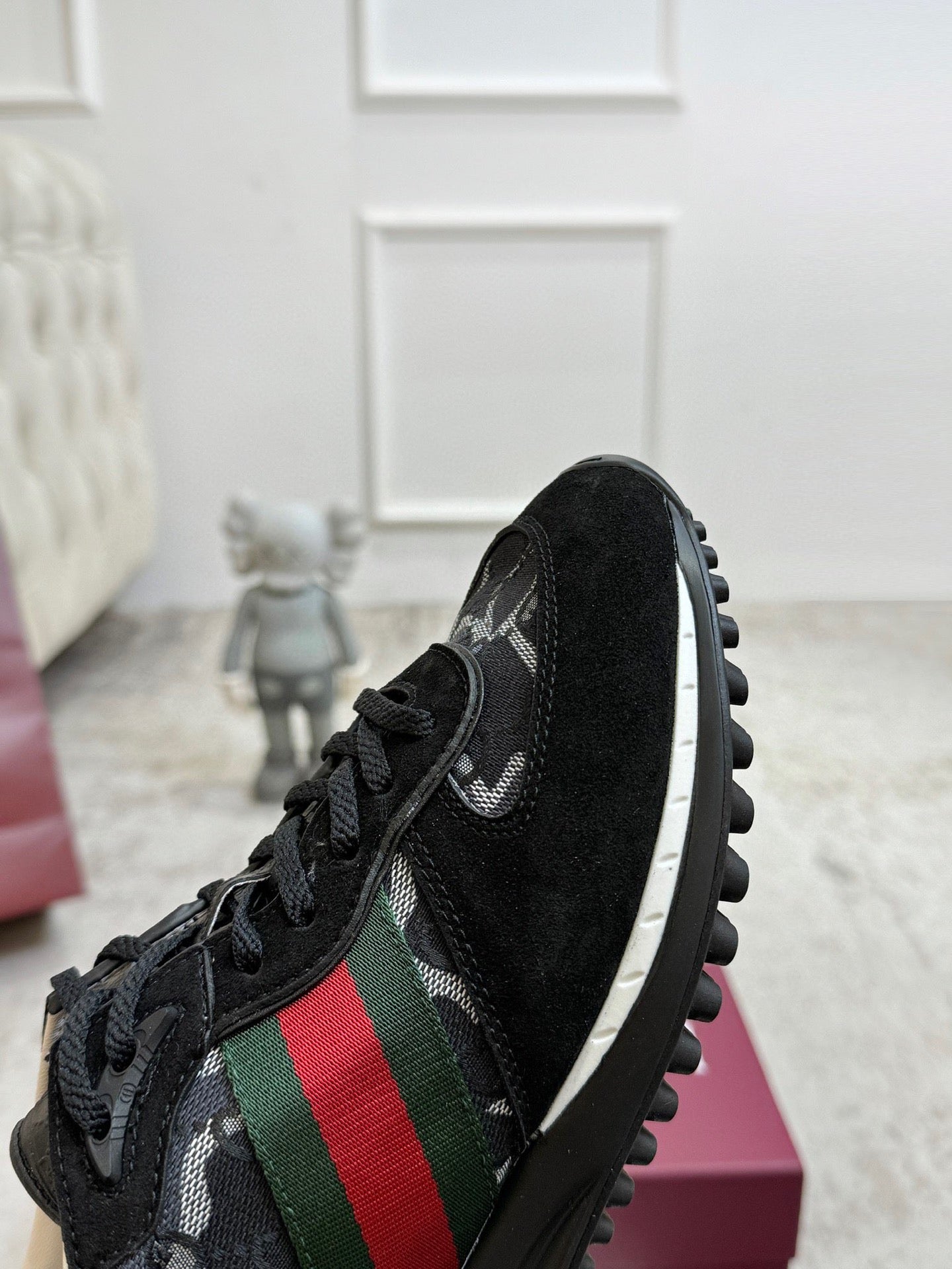 Gucci unisex sneakers, black lace-up with green and red stripe on side panel