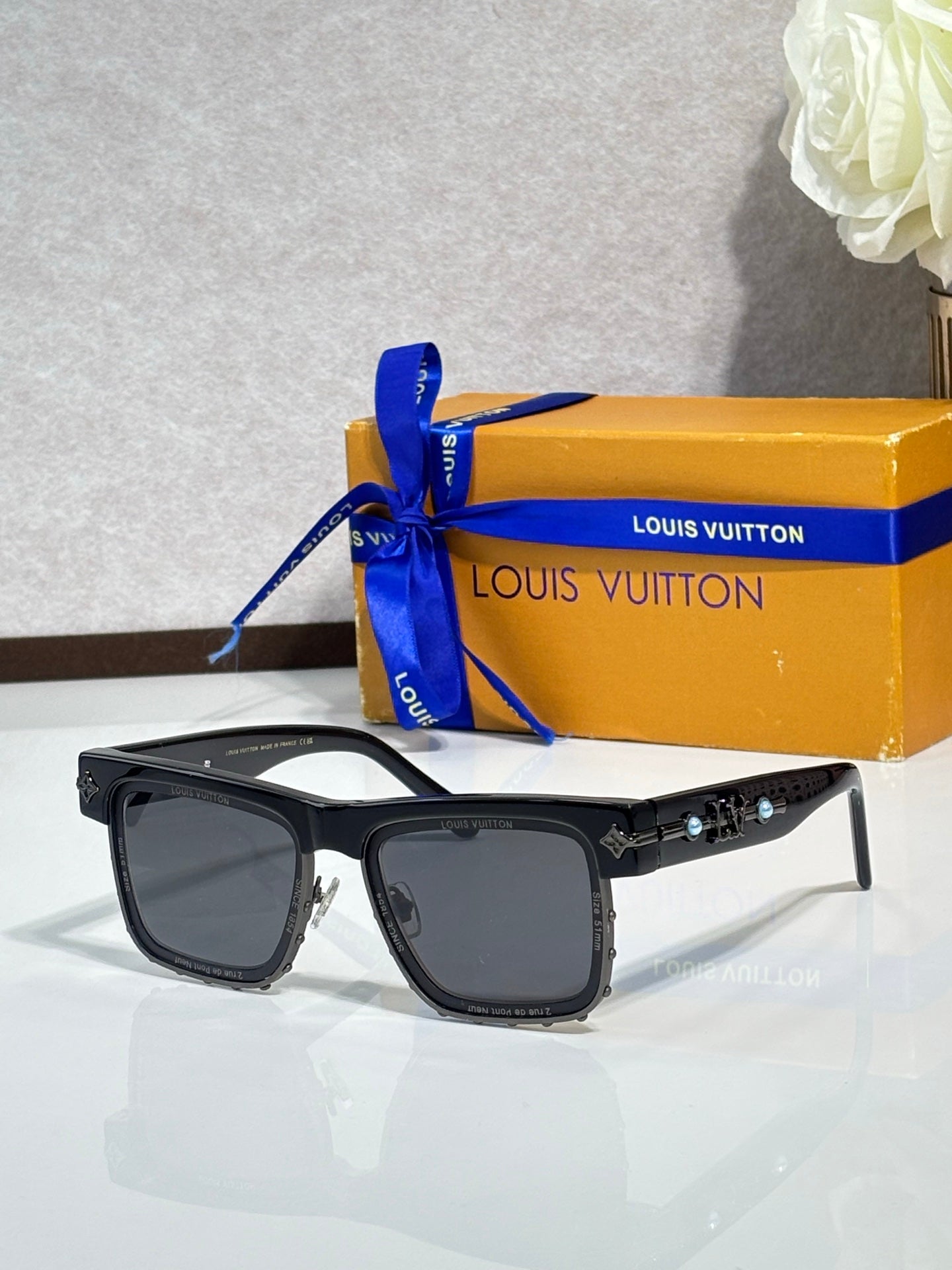 Louis Vuitton Glasses