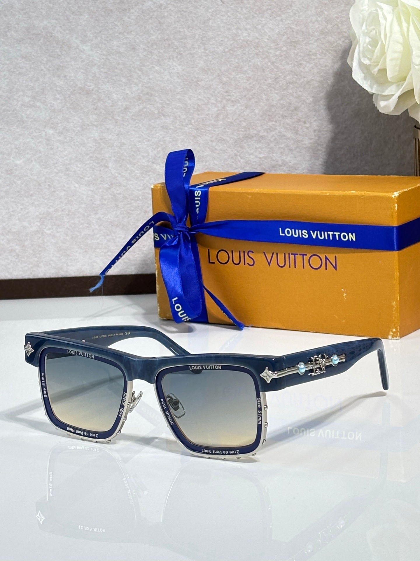 Louis Vuitton Glasses