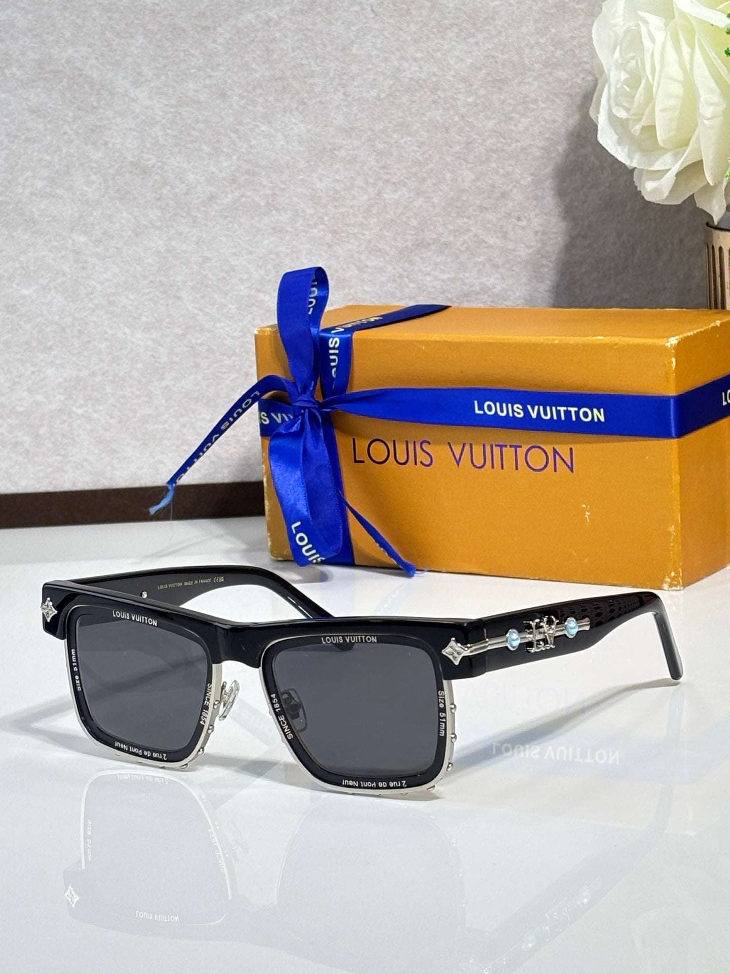 Louis Vuitton Glasses